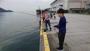子供と魚釣り行きました🐟